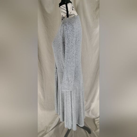 Torrid Faux Wrap Gray Hacci Knit Sweater Dress Plus Size 0X - Picture 6 of 11